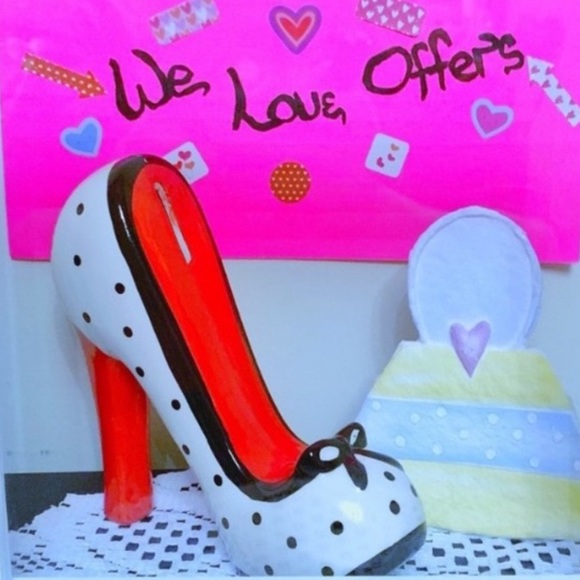 We Love ❤️ Offers - Picture 1 of 1